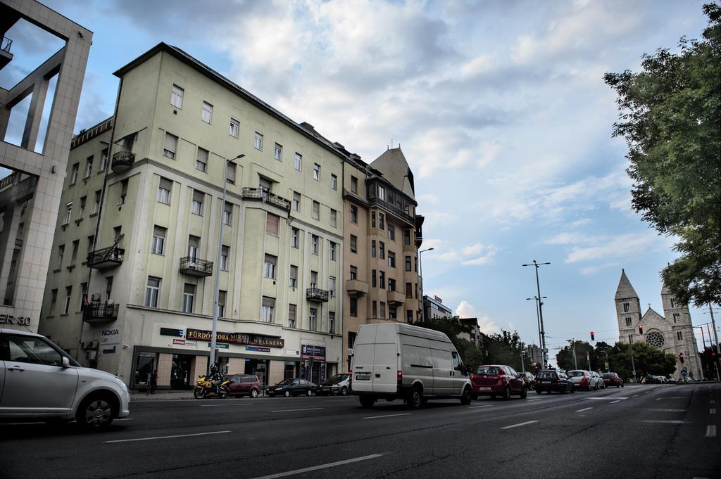 Westend Hostel Budapest Eksteriør bilde